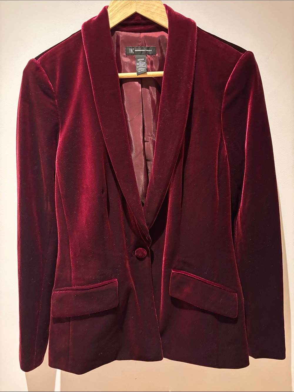 INC International Concepts Velvet Shawl Collar Blazer in Burgundy - Picture 2 of 7